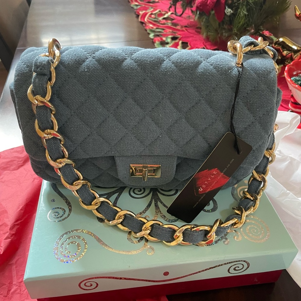 Elegant Quilted Chain Shoulder Bag - Blue
